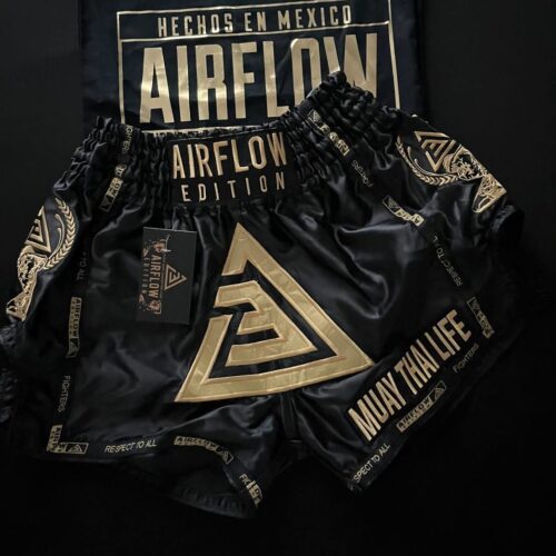 Airflow Muay Thai Shorts Black/Gold