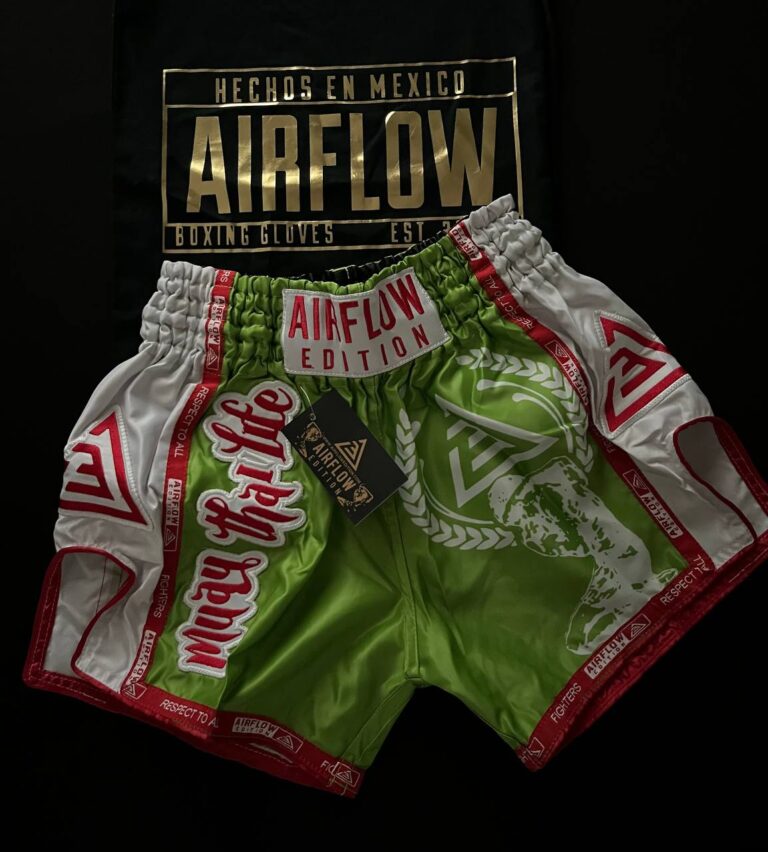 Airflow Muay Thai Shorts Green/White (Punk Style)